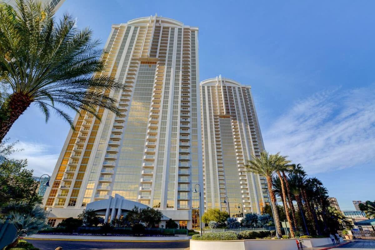 Mgm Signature-23-719 Strip View Jacuzzi Studio Las Vegas Buitenkant foto